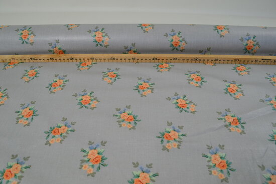 Laura Ashley design 12 full roll