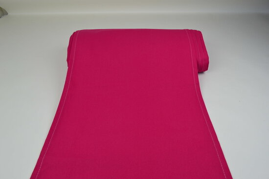 Lounge Rug Fuschia