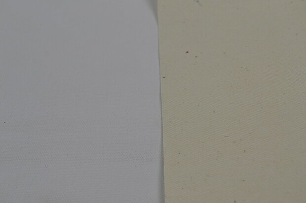 Painters canvas prepared 165 cm wide